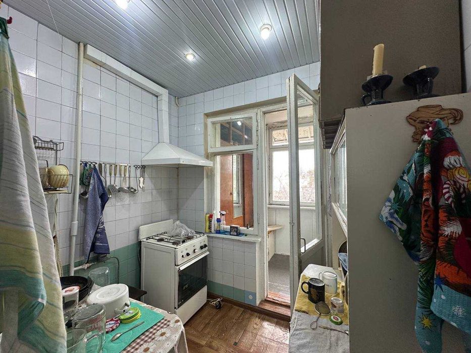 Продаётся 3 комнатная, улица Феруза,  Дока хлеб, кафе Сафия.ID: 56893