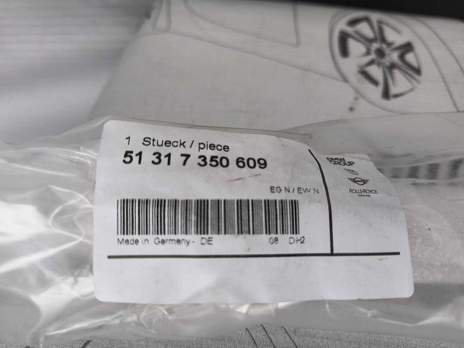 Cheder / Garnitură / Ornament Parbriz Stânga BMW X1 (F48) / 51317350609 / 51 31 7 350 609 (5A3)