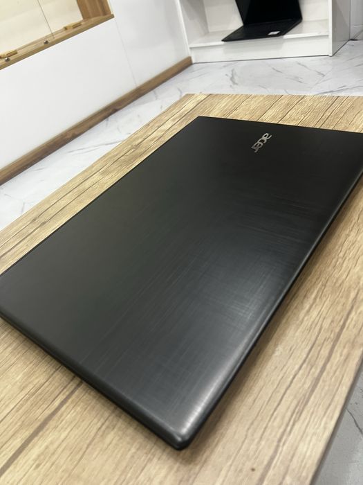 Ноутбук Acer E5 Intel Core i5