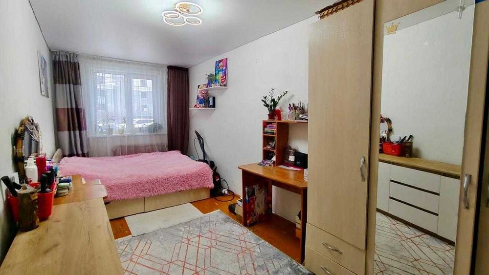 Продам 2 комнатную квартиру!