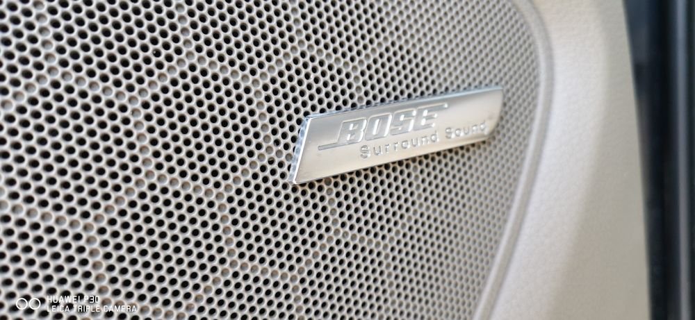 Продам ауди ку7 бензин 4.2л