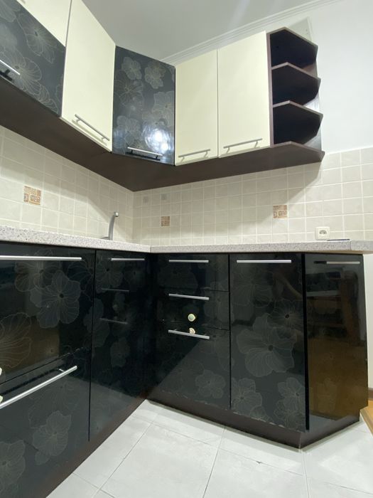 Кухонный гарнитур (б/у)