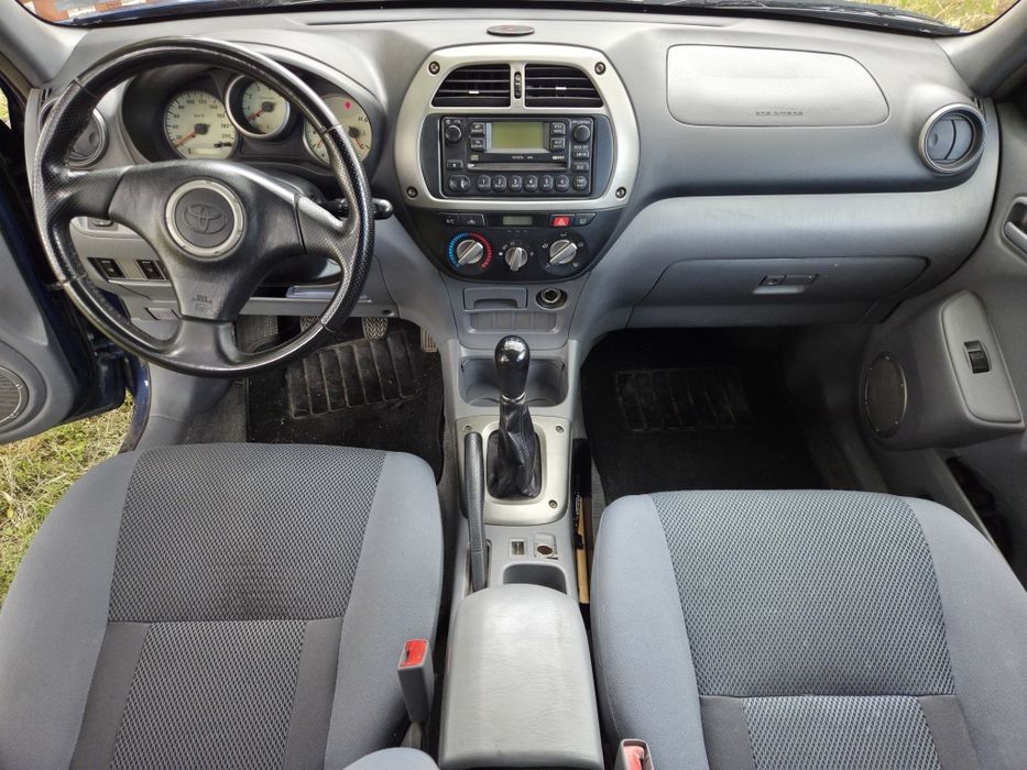 Toyota Rav-4, 2003, обслужена, нов съединител