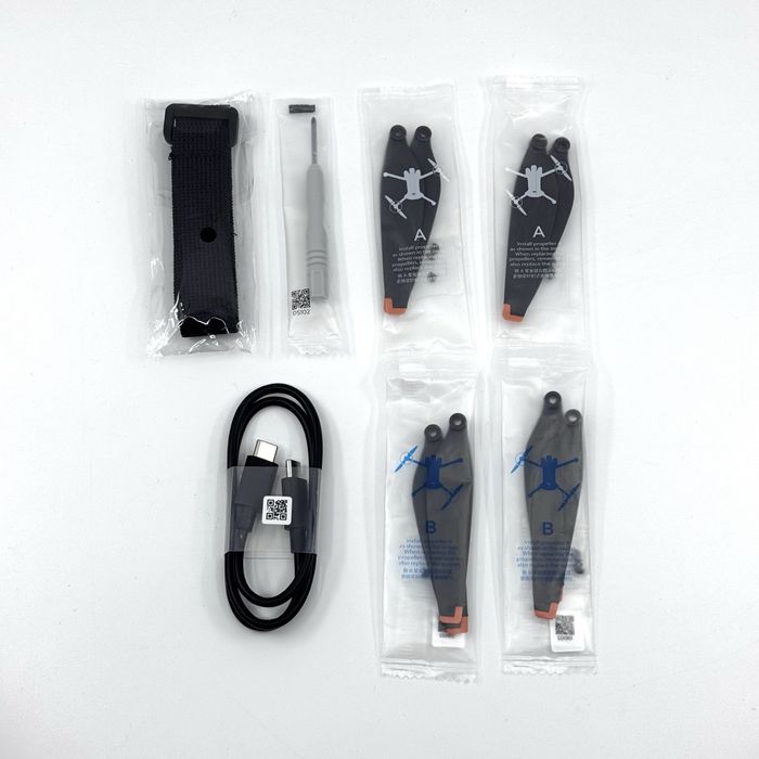 Drona DJI Mini 4 Pro Fly More Combo | ca NOUA | Factura + Garantie | Pret Fix ID043