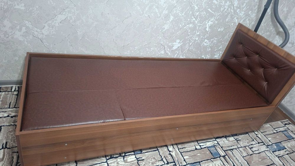 Mebel spalniy komplekt