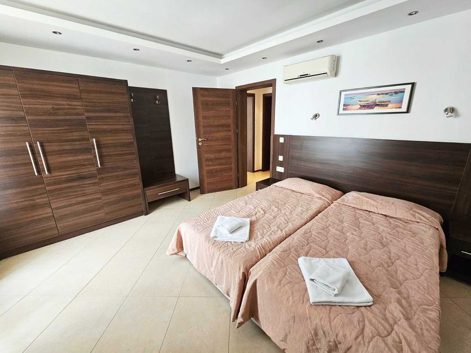 Продава се Двустаен апартамент в Балчик - 86 кв.м за 1163 €/кв.м - Снимка #5