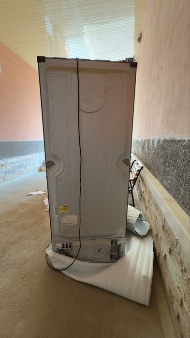 Холодильник LG халаделник LG