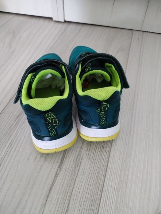 Adidasi Newfeel Decathlon