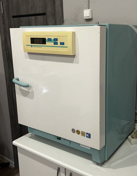 Продам сухажаровой шкаф ГП-40