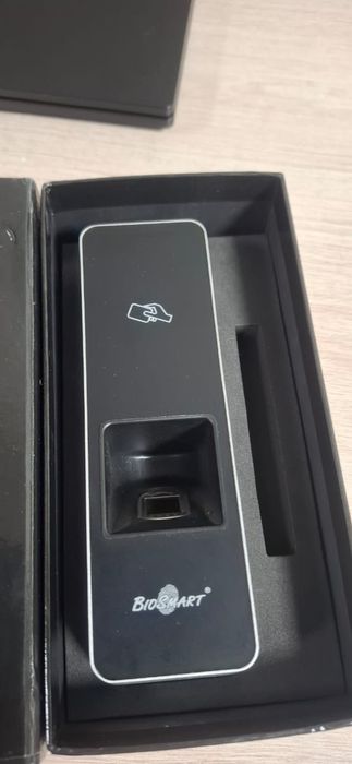 Терминал распознавания лиц