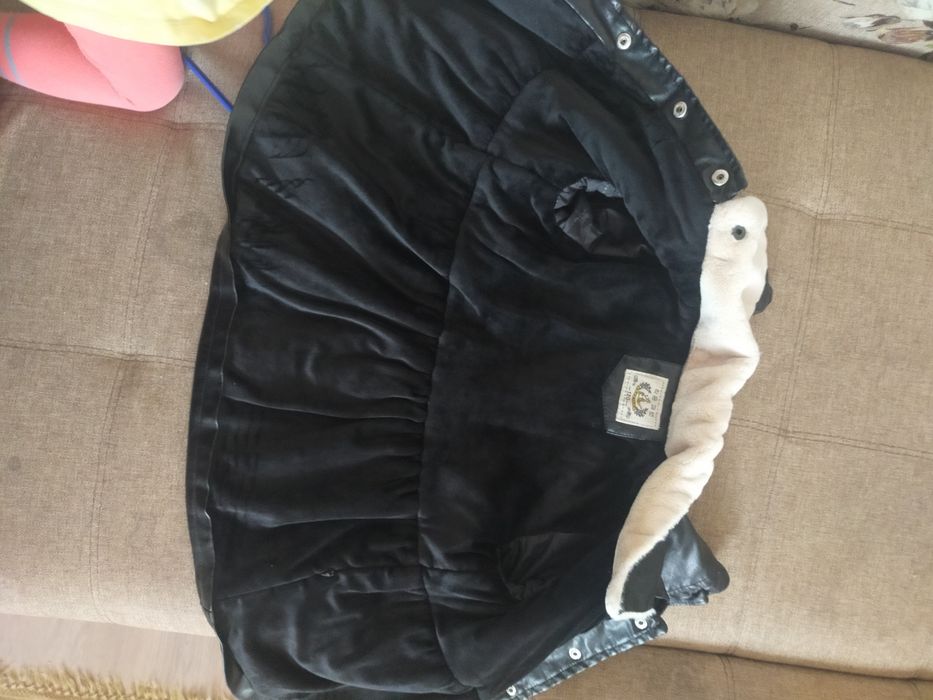 Продам плащ для девочки