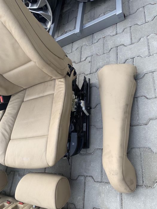 Кожен салон за BMW X 5/ e70 / електрически бежов цвят перфектен