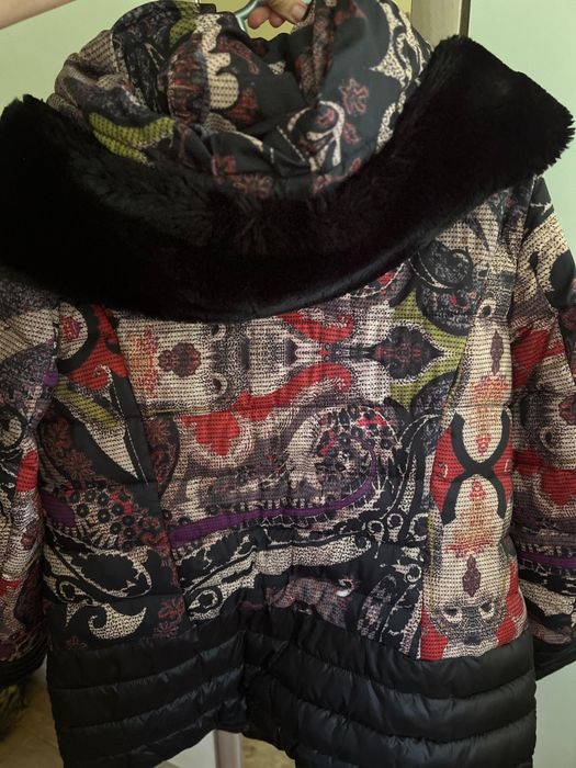 Куртка с капюшоном