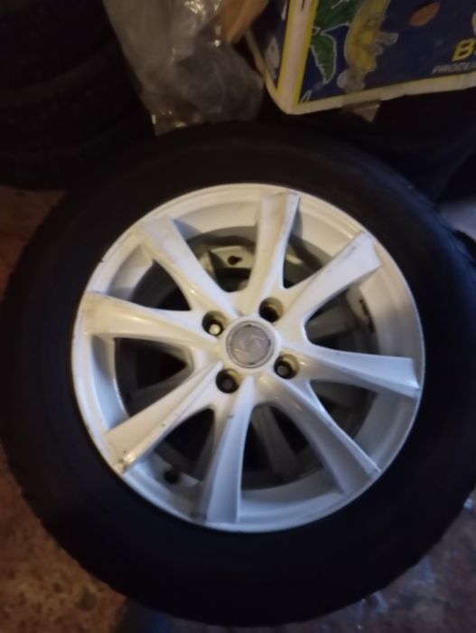 Диски с резиной на 15