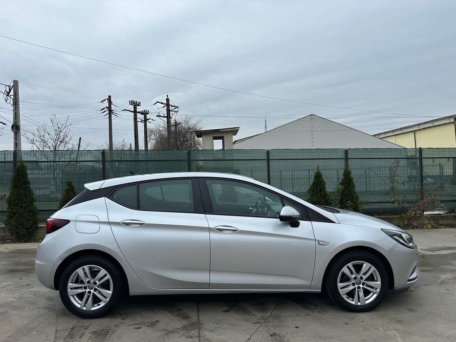 OPEL ASTRA an 2016 pe Acte/ 1.6Cdti-Euro 6/Navi Mare/Climă/IMPECABIL!