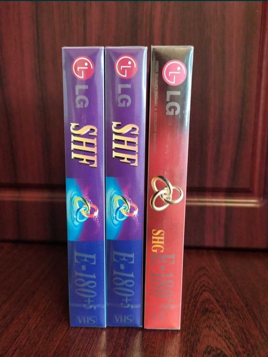 Видеокассеты LG 185 min в двух видах