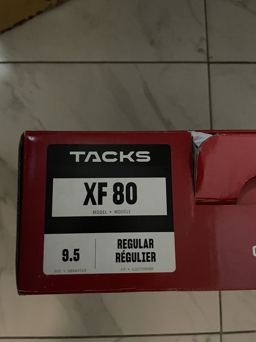 Коньки CCM XF 80 (9,5 r)