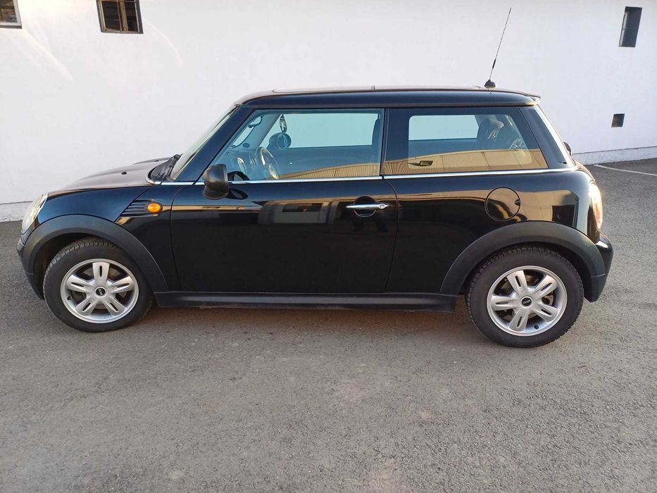 MINI One 2009, 1.4 Benzina 95 Cai , 160.000 km ***Pret 2900 Euro