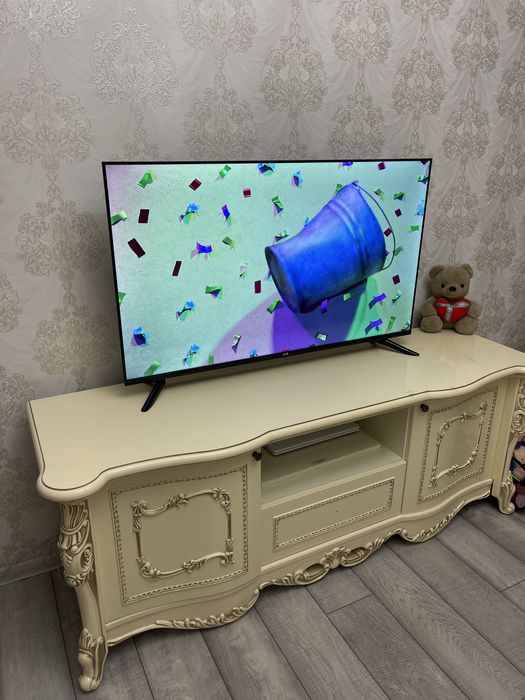 Тумбочка под телевизор