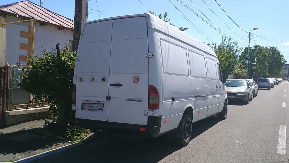 Mercedes Benz Sprinter 313