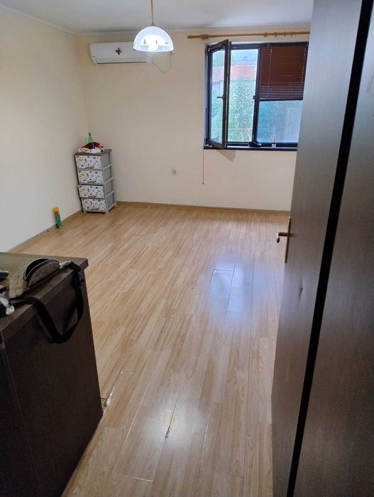 Дава се под наем Етаж от къща в Видин, Александър Стамболийски - 100 кв.м за 153 € - Снимка #2