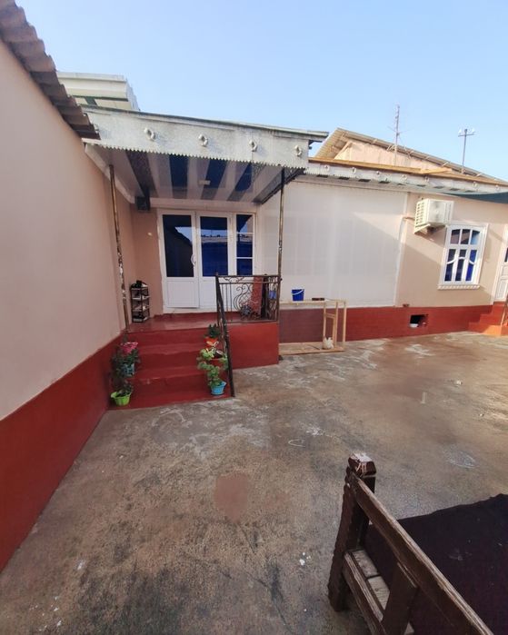 Amir temur hiyoboni oldidan Uy sotiladi 2 sotiq