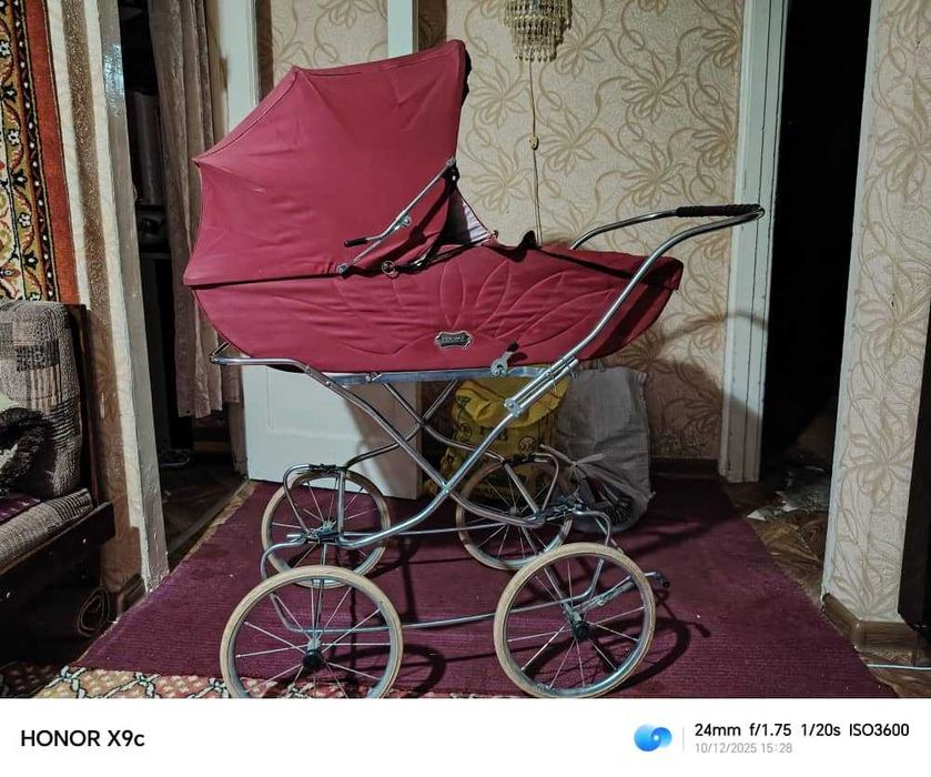 Срочно продаётся коляска!!!