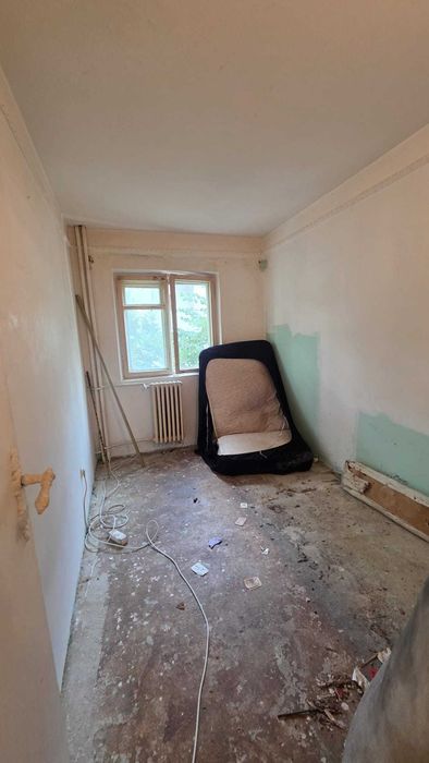3 camere decomandat, 61 mp, etaj 2/4, langa ITM Botoșani