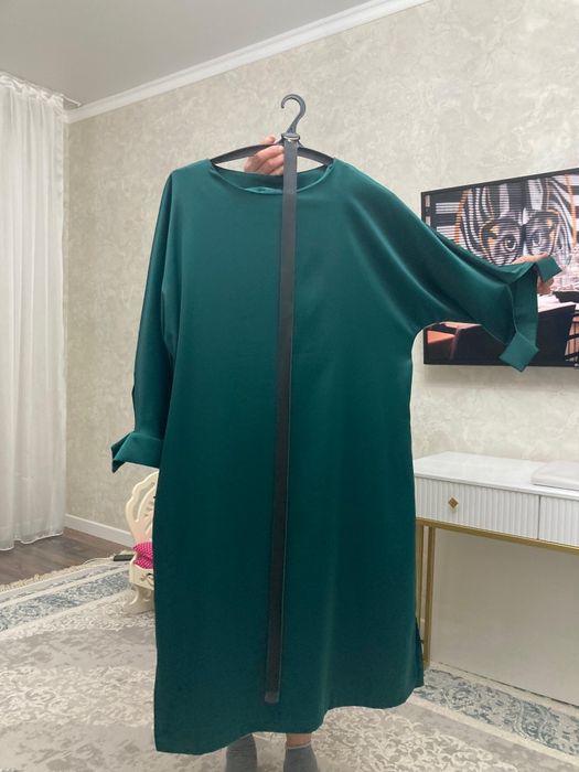 Продам женский платье