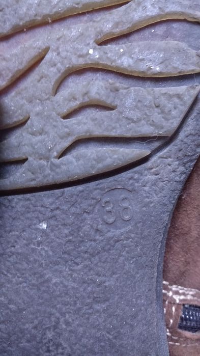 Cizme din piele intoarsa 38