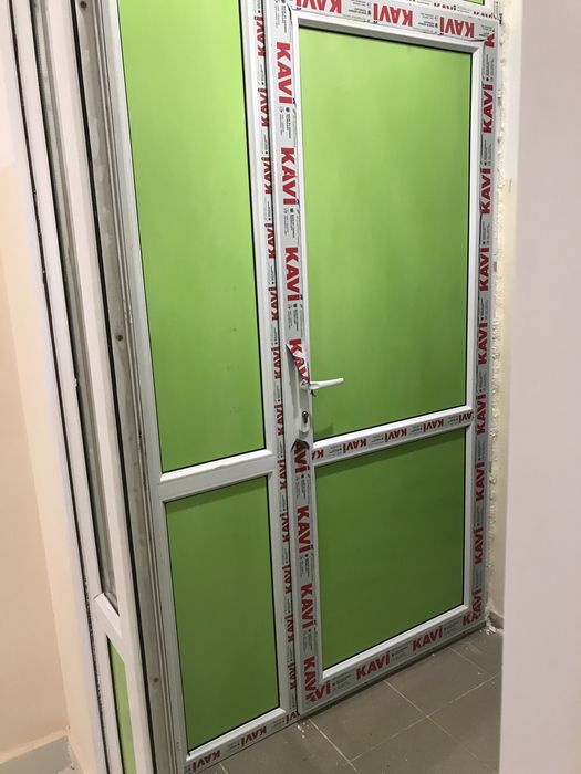 Пластиковые перегородки двери окна балконы