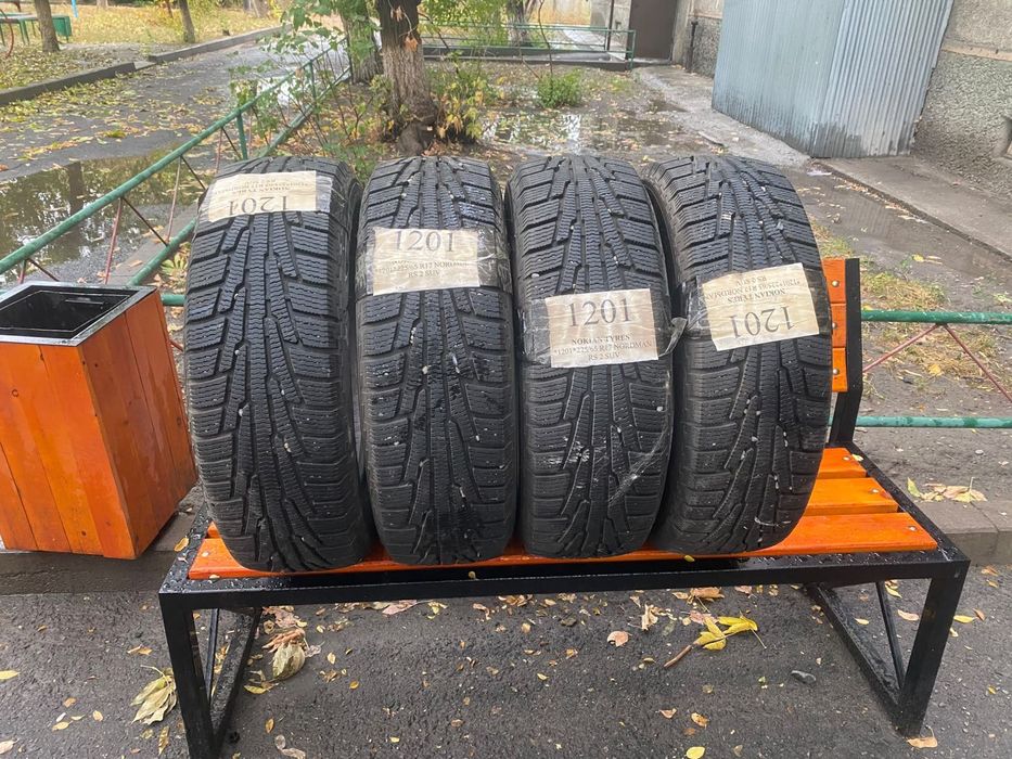 Продам зимние шины