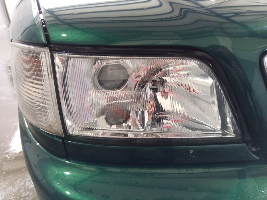 Фарове ауди а6 ц4