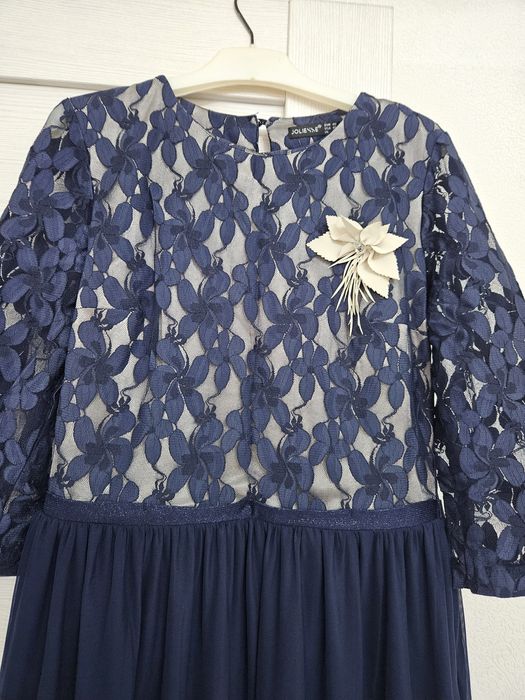 Продаётся платье