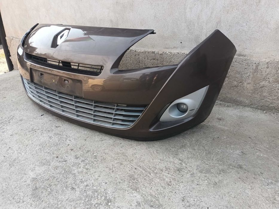 предна броня за рено гранд сценик 3 с маска емблема решетки халогени