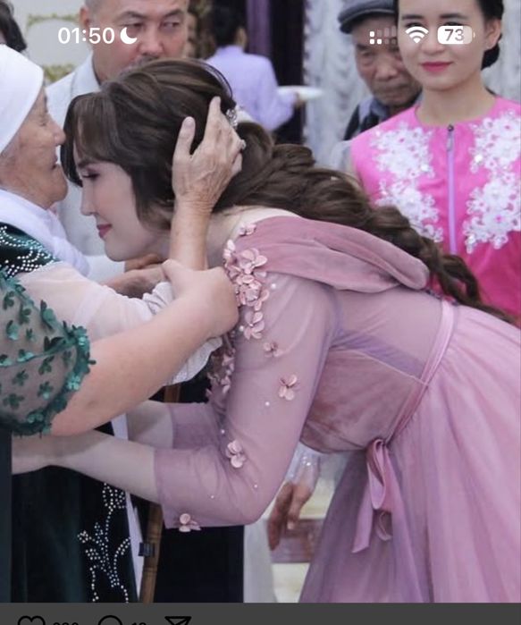 Вечернее нежное платье