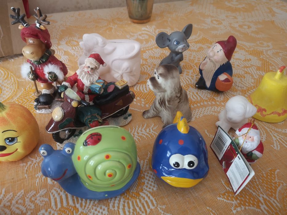Керамични фигурки и касички