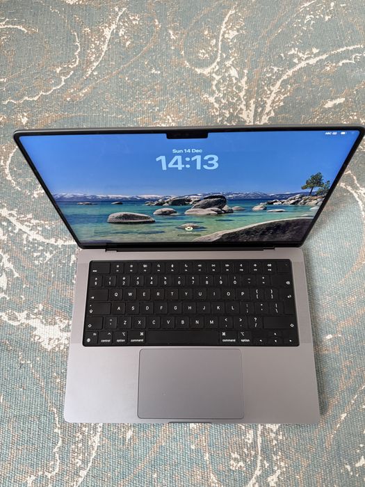 Laptop apple M1 Pro