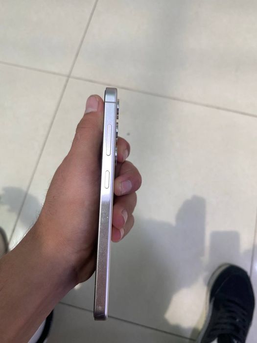 Samsung s24           .