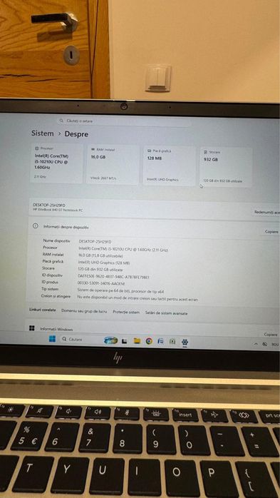 Laptop hp i5 achizitionat acuma 6 luni