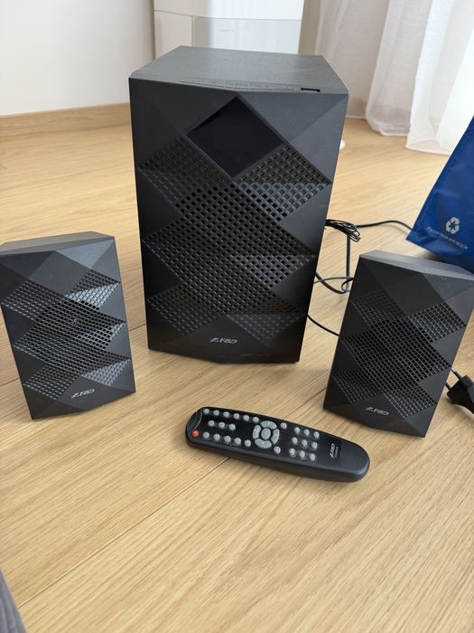 Тонколони Fenda F&D A180X, 2.1, RMS, 42W(3x14), bluetooth/USB черно