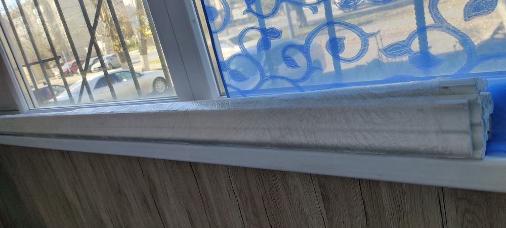 Панели,плинтуса пластиковые.