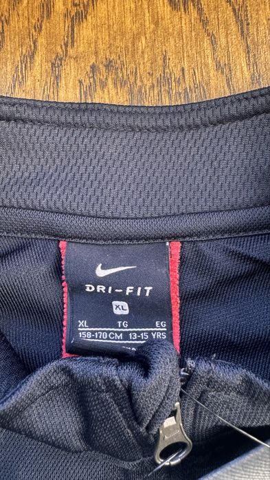 hanorac/bluza nike dri-fit XL pt copii