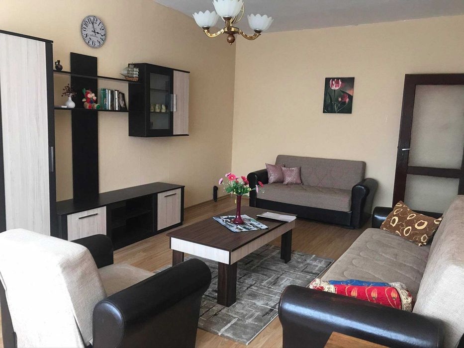 Дава се под наем Двустаен апартамент в София, Света Троица - 60 кв.м за 373.83 € - Снимка #2