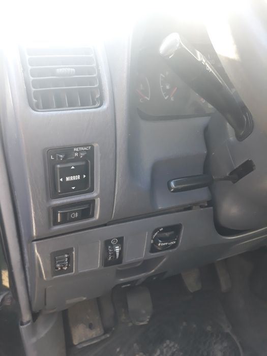 Тойота Ленд Круизер Прадо