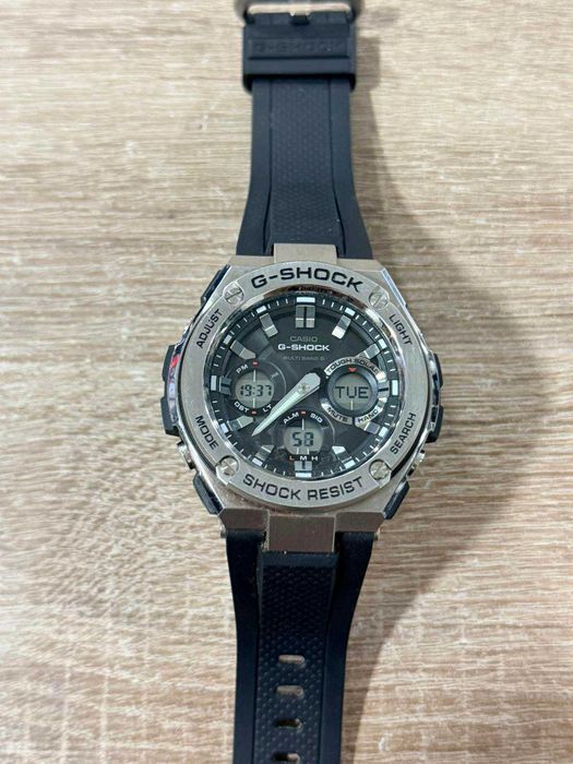 Casio G Shock GST W110
