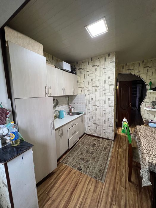 Своя 3 комн. на Юнусабаде, 6 квартал, 3/4/4. Срочно.