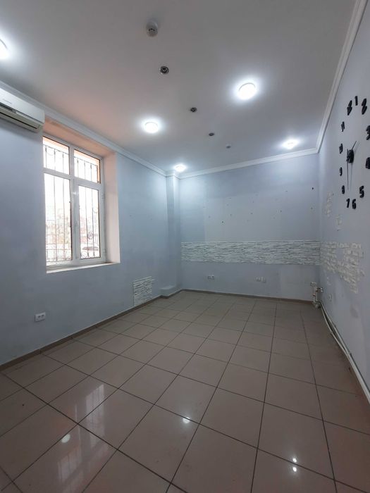 Аренда помещения Новомосковская, Старт Стадион, БЦ Оникс