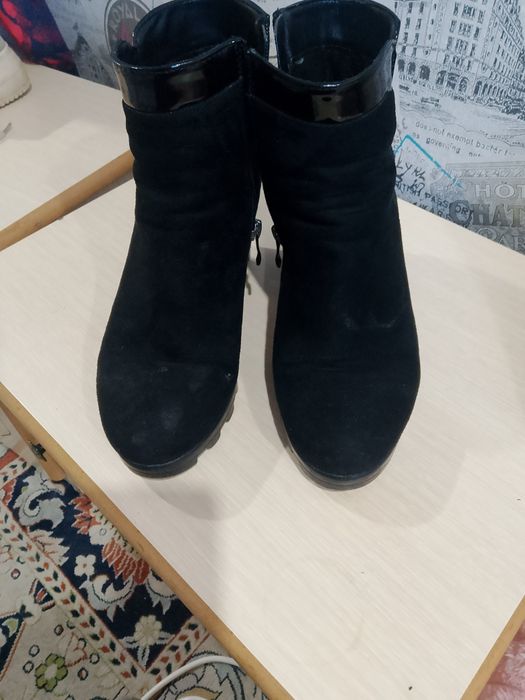 полусапожки на каблуках