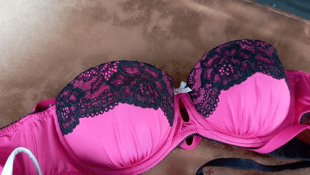 Маркови сутиени   нови